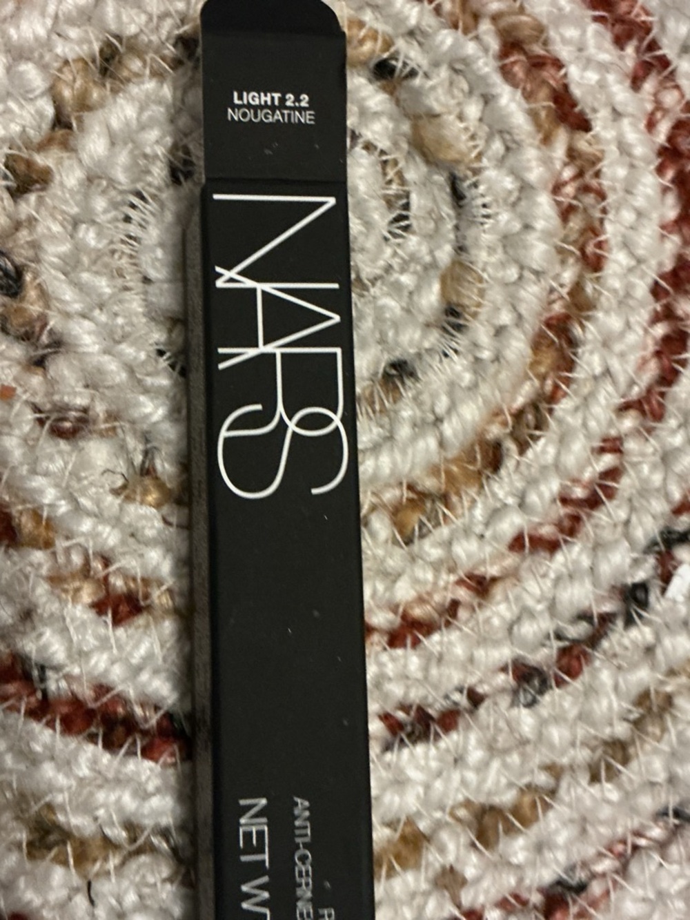 Nars 2.2 nougatine concealer